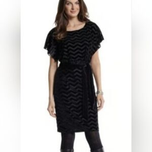 White House Black Market Black Velvet Chevron Zig Zag Dress Size XS